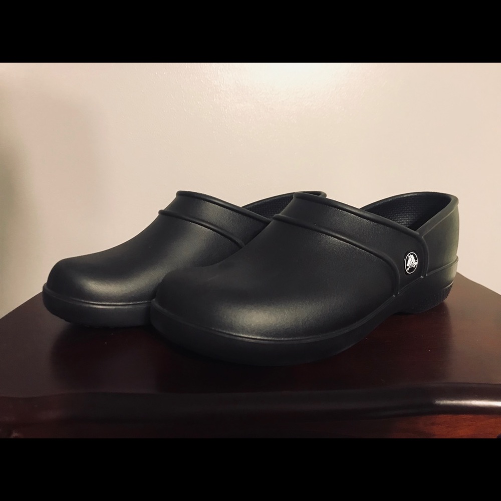 Women's Neria Pro II Clog Crocs size 6